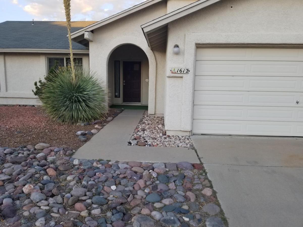 Quiet Neighborhood Off La Canada Tucson Extérieur photo